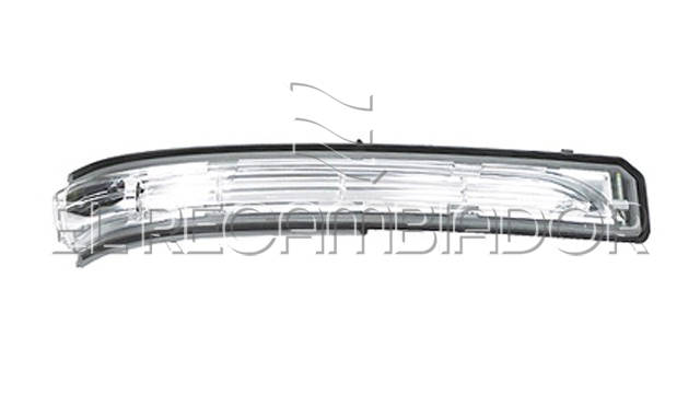 PILOTO INTERMITENTE en RETROVISOR Lado derecho (acompañante) MERCEDES Clase B W245 (09-11) - 15202102