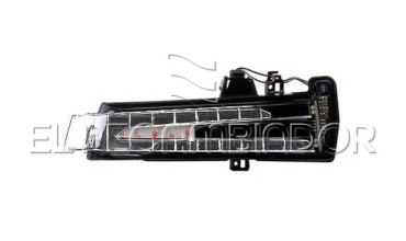 PILOTO INTERMITENTE en RETROVISOR Lado derecho (acompañante) MERCEDES Clase GLK X204 (08-15) - 15806802