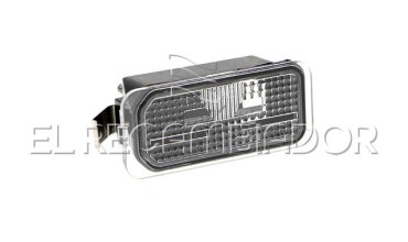 LUZ DE MATRICULA Lado izquierdo - Lado derecho (reversible) FORD FIESTA (08-13) 3 Ptas. / 5 Ptas. - 17310809
