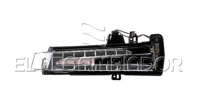 MIRROR INIDICATOR LAMP Right side (passenger) MERCEDES Clase B W246 (11-14) - 15806802