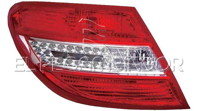 PILOTO TRASERO Lado izquierdo (conductor) MERCEDES Clase C W204 (07-10) Berlina 4 Ptas. - 16502541