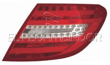 PILOTO TRASERO Lado derecho (acompañante) MERCEDES Clase C W204 (10-14) Berlina 4 Ptas. - 16502502