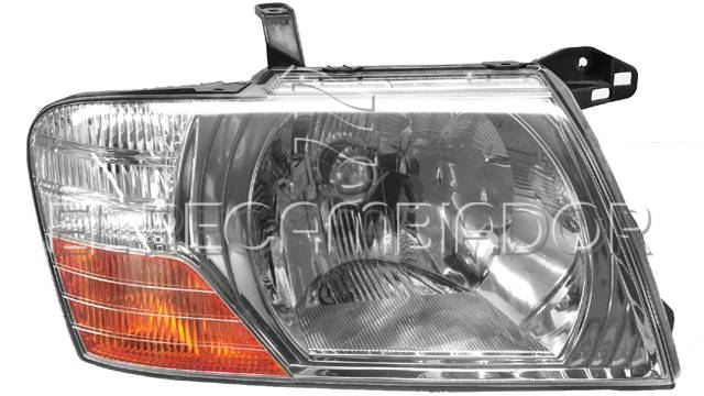 HEADLAMP Right side (passenger) MITSUBISHI MONTERO / PAJERO (03-06) - 11511304