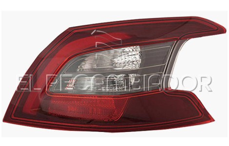 PILOTO TRASERO Lado derecho (acompañante) PEUGEOT 308 (13-21) 3 Ptas. / 5 Ptas. - 16021012