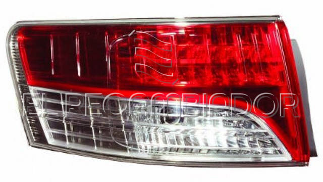 REAR LAMP Left side (driver) TOYOTA AVENSIS (08-12) 4 Ptas. Sedán - 16907331